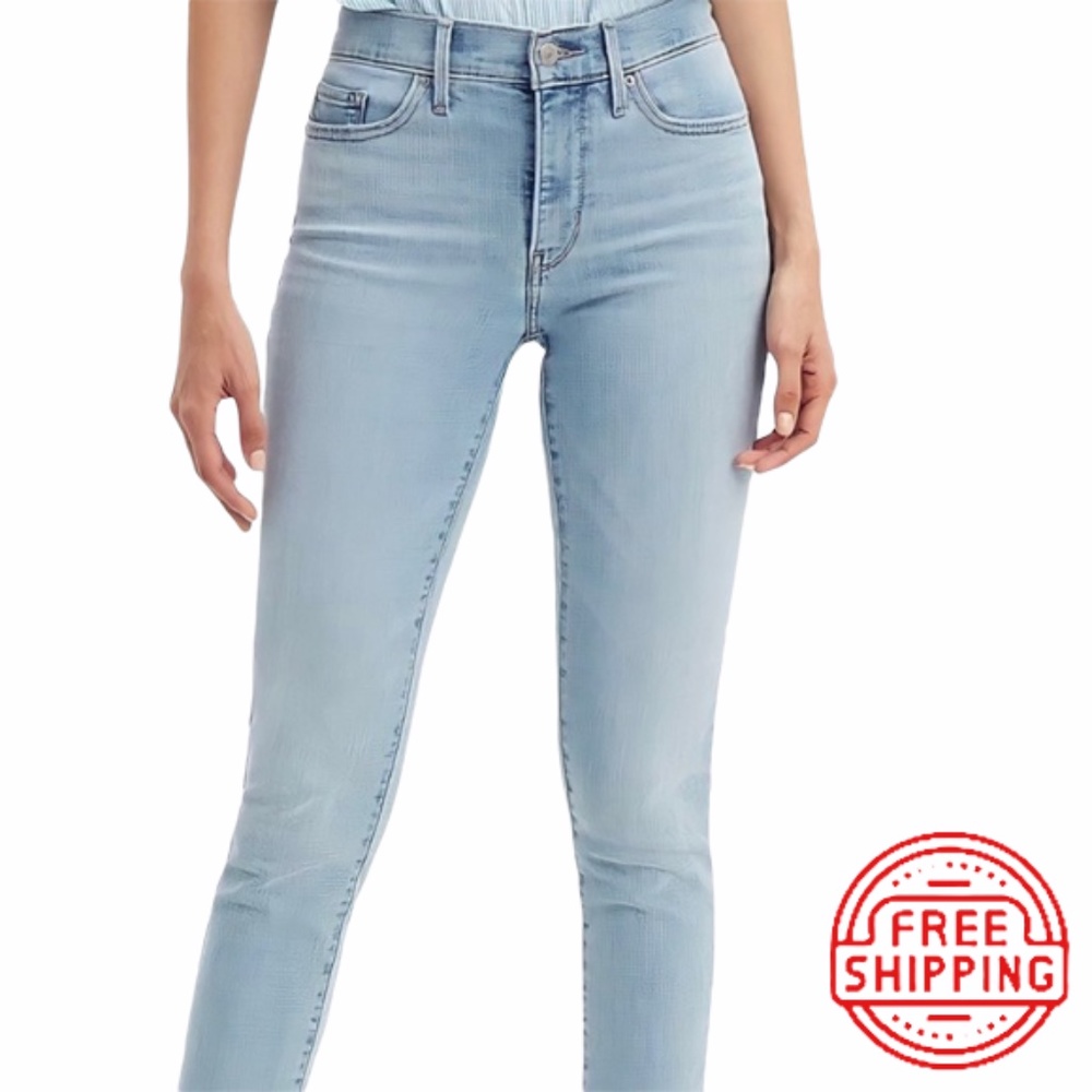 Levi's Slimming Skinny Jeans Size 30 Light Wash